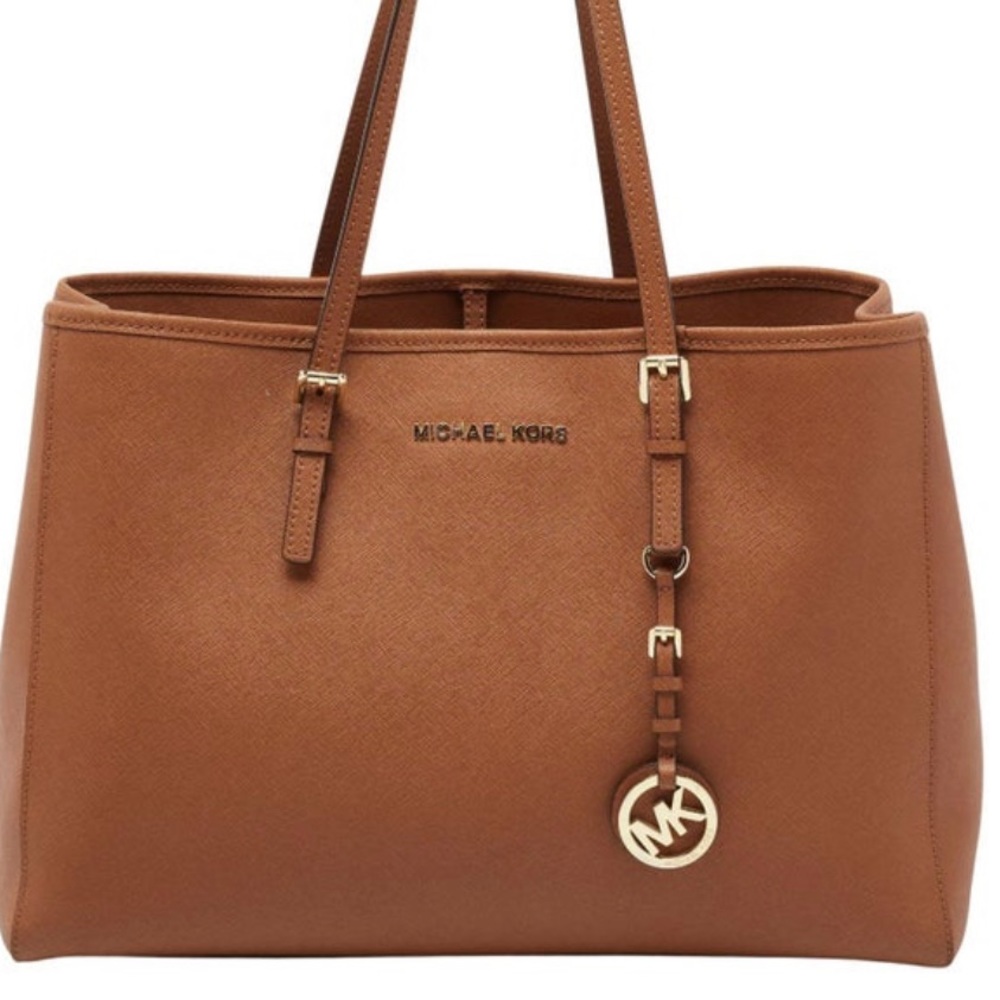 Michael Kors Jet Set Medium Tote Saffiano